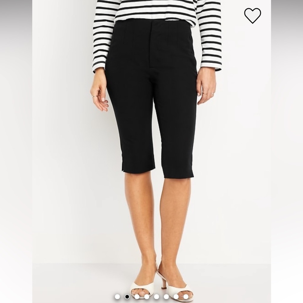 Old Navy • Pixie Capri Pants